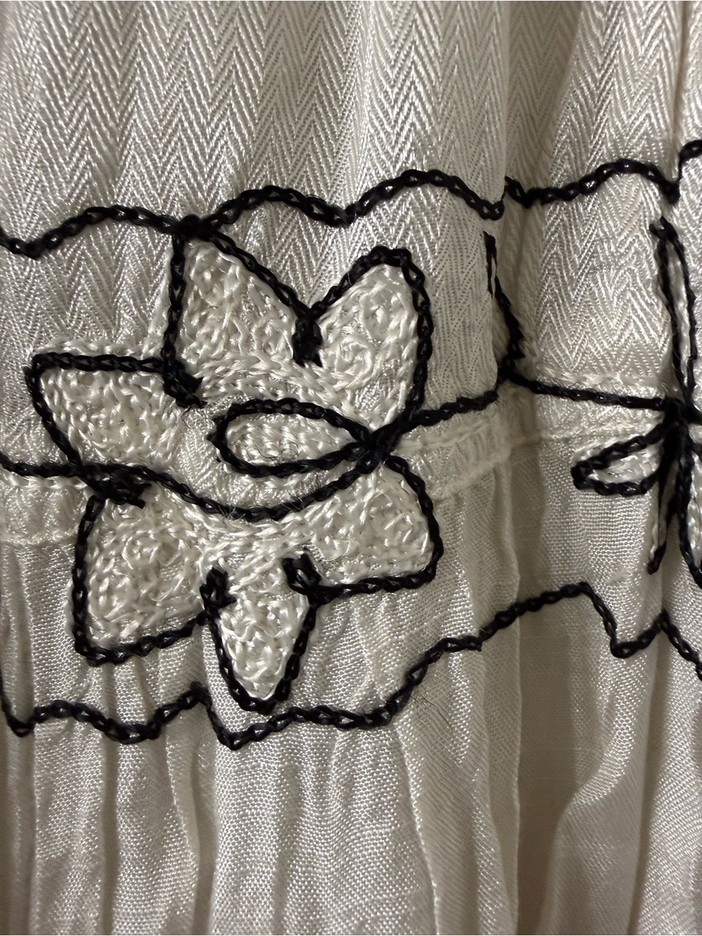 Young Threads Boho Embroidered Tiered Maxi Skirt โ White NWT LG - Picture 5 of 8